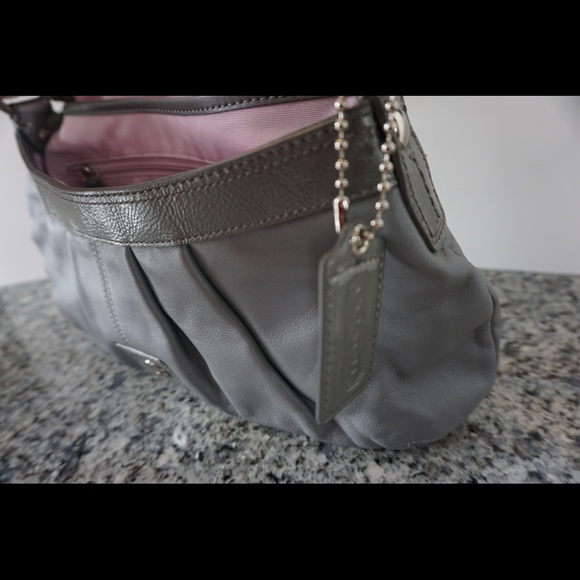 Coach purse never used - Picture 5 of 5